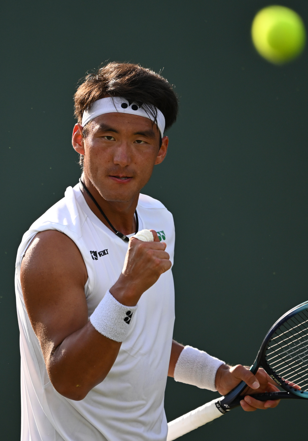 中多次击败 中多次击败